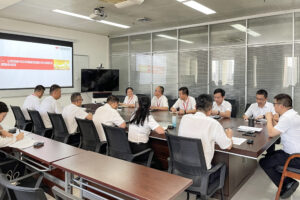 玉柴物流集團黨委召開“黨旗引領，使命擔當”基層黨支部新老書記交接座談會